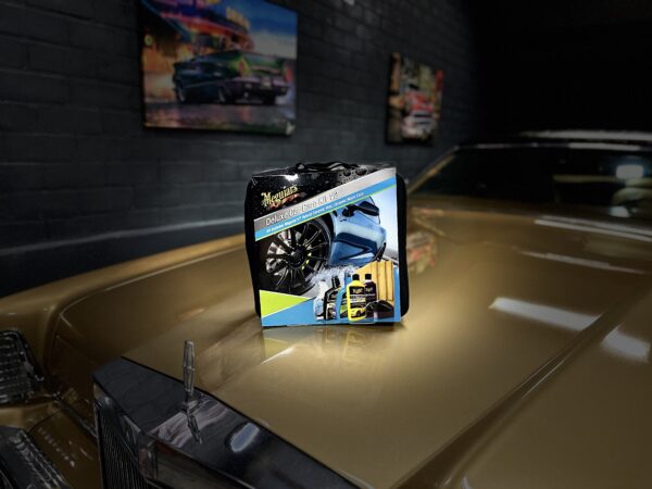 Meguiar's Deluxe Car Care Kit V2