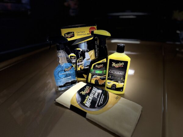 Meguiar's Car Care Essentials Kit